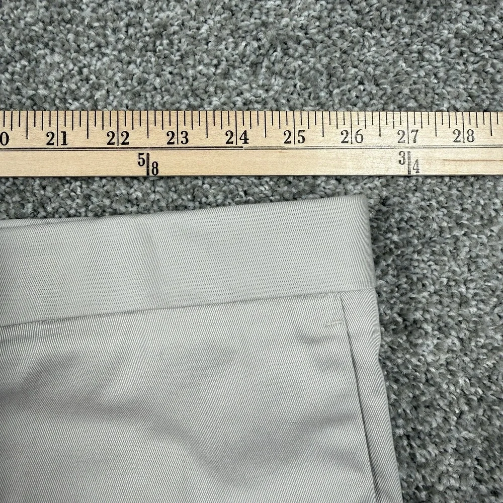 Roundtree & Yorke TravelSmart Pants Men's 52x32 Khaki Classic Fit Stretch NWT